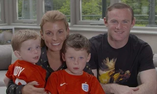 Wayne Rooney hạnh phúc bên gia đình nhỏ.