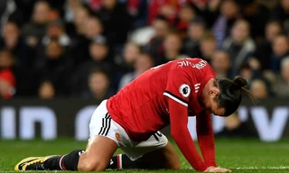 Zlatan Ibrahimovic chơi mờ nhạt trước Burnley.