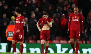 Liverpool đối mặt nhiều chỉ trích vì định xin trợ cấp từ Chính phủ Anh.