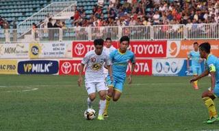 Công Phượng và các đồng đội có một trận đấu mờ nhạt.