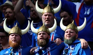 CĐV Iceland rất vui mừng khi đội tuyển Iceland lọt vào vòng 1/8.