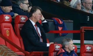 Van Gaal lo sợ sự quá khích của các CĐV M.U.