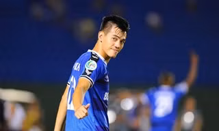 Tiến Linh ghi bàn giúp B.Bình Dương thắng PSM Makassar 1-0.