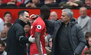HLV Mourinho thất vọng về tình trạng chấn thương ở M.U.