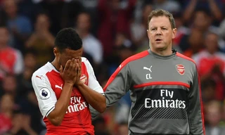 Coquelin có thể phải nghỉ thi đấu tới hết năm.