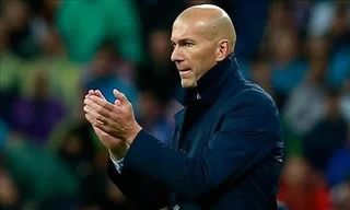 HLV Zinedine Zidane nghi ngờ có “kẻ phản bội” ở Real Madrid.