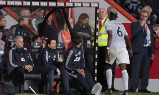 Bản tin thể thao: Bị thay ra, Pogba giận không thèm bắt tay Mourinho