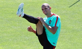 Pepe trở lại sau khi phải nghỉ thi đấu vì chấn thương.