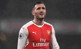 Lucas Perez cảm thấy không được HLV Wenger tôn trọng.