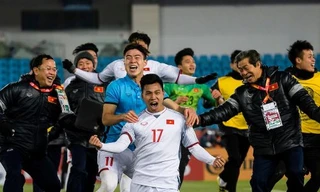 HLV Alfried Riedl ngưỡng mộ thành tích của U23 Việt Nam.