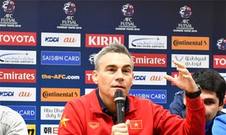 HLV Miguel Rodrigo của ĐT futsal Việt Nam.