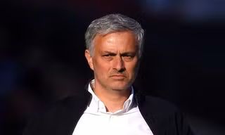 HLV Mourinho được cấp 500 triệu bảng mua sắm.