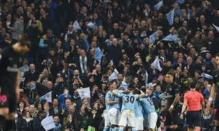 Man City có thể bị UEFA trừng phạt vì để CĐV đốt pháo sáng trên sân.