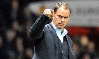 KNVB chọn Frank de Boer làm người thay thế Danny Blind.