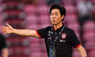 HLV Yoon Jong-hwan vừa thất bại tại CLB Muangthong United.