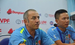 HLV Graechen quyết không từ chức.