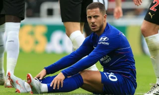 Hazard lỡ trận gặp BATE Borisov vì lý do sức khỏe.