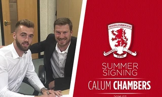 Calum Chambers đã rời Arsenal để chuyển sang khoác áo Middlesbrough.