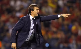 HLV Julen Lopetegui.