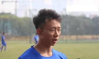 Tiền vệ Châu Ngọc Quang.