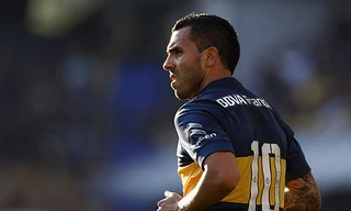 Tevez xem xét kế hoạch sang Trung Quốc thi đấu.