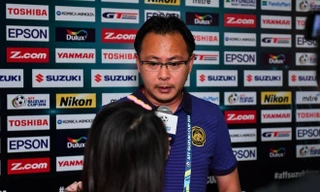 Thua Việt Nam, HLV Ong Kim Swee đổ lỗi cho thời tiết.