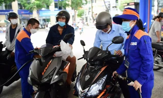 Giá xăng ngày mai có thể giảm mạnh, về hơn 20.000 đồng/lít