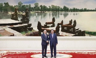 Chủ tịch Quốc hội đã có gần 50 hoạt động tại Campuchia và Philippines