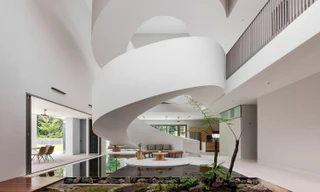 Thiết kế biến cầu thang trở thành điểm nhấn ấn tượng 