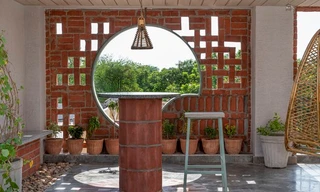 Thích thú với nhà phố có sân thượng hiện đại