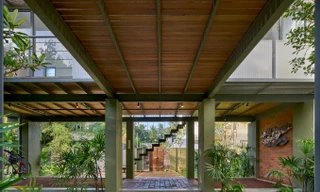 Thích thú ngôi nhà có thiết kế sáng tạo giảm thiểu chi phí xây dựng 