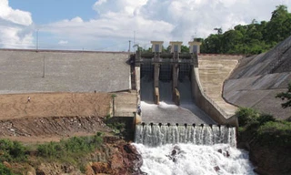 Đội vốn, nước vẫn chờ ruộng