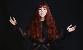 Quán quân Sao Mai Điểm Hẹn Minh Chuyên.