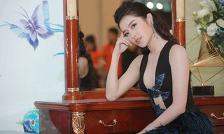 Lần đầu dự event sau Miss Grand, Huyền My diện đầm siêu gợi cảm