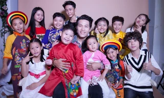 Ca sĩ – nhạc sĩ Quách Beem cùng các giọng ca nhí tham gia MV 'Mẹ'.