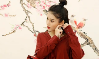 Á hậu Huyền My cá tính giữa dàn người đẹp diện áo dài