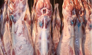 Nhiều nước trên thế giới đã ngừng thập thịt từ Brazil do nguy cơ mất an toàn thực phẩm.