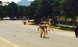 Hành động đẹp của CSGT huyện Quế Phong được chia sẻ rộng rãi.