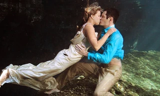 Xuống nước... chụp ảnh cưới