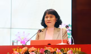 Bí thư Đảng ủy Khối các cơ quan tỉnh Quảng Ninh xin nghỉ hưu trước tuổi