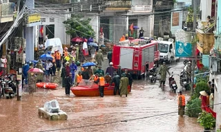 Mưa lũ khiến nhiều địa phương ở Quảng Ninh bị chia cắt, chìm trong biển nước