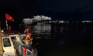 Quảng Ninh: Tìm thấy thi thể bé trai mất tích khi tắm biển ở Bãi Cháy