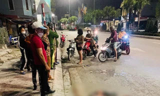 Nghi can hôn mê sau khi tạt axit khiến 7 người bỏng nặng