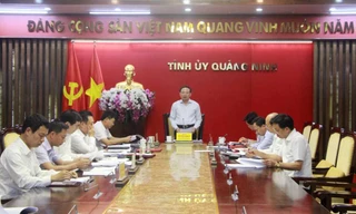 Quảng Ninh khuyến khích cán bộ bị kỷ luật xin từ chức