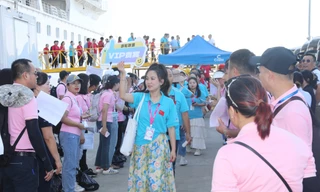 Quảng Ninh tìm cách hút 2 triệu khách du lịch cuối năm