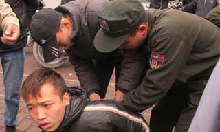 Cơn lốc ma túy 'đá'