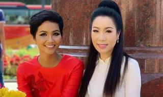 Á hậu Trịnh Kim Chi, H'Hen Niê rạng rỡ áo dài gây 'náo loạn' đường phố