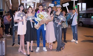 Dàn người đẹp gợi cảm ra sân bay lúc nửa đêm đón Nam vương Trịnh Bảo