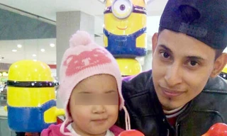 Ramirez và con gái khi ở quê nhà. Ảnh: Metro.