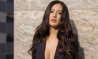 Mai Phương Thuý hờ hững áo vest khoe vòng một gợi cảm khiến fans 'bỏng mắt' 